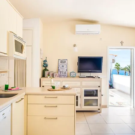 Ocean View & Quality In Playa Americas *